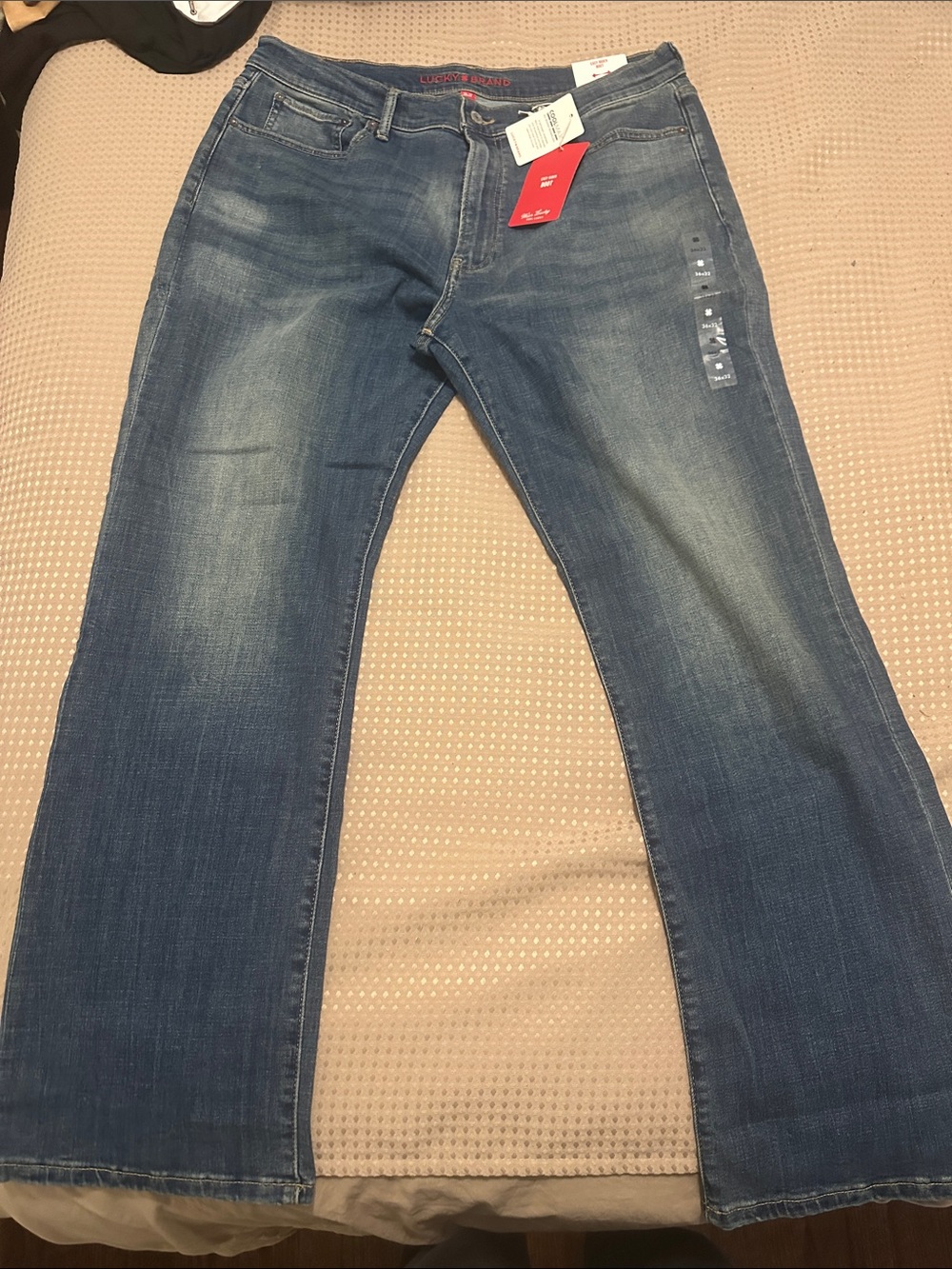 Lucky Brand Men's Medium Blue Bootcut Jeans